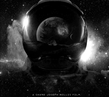earthrise-1-e1668420276212-blackwhite